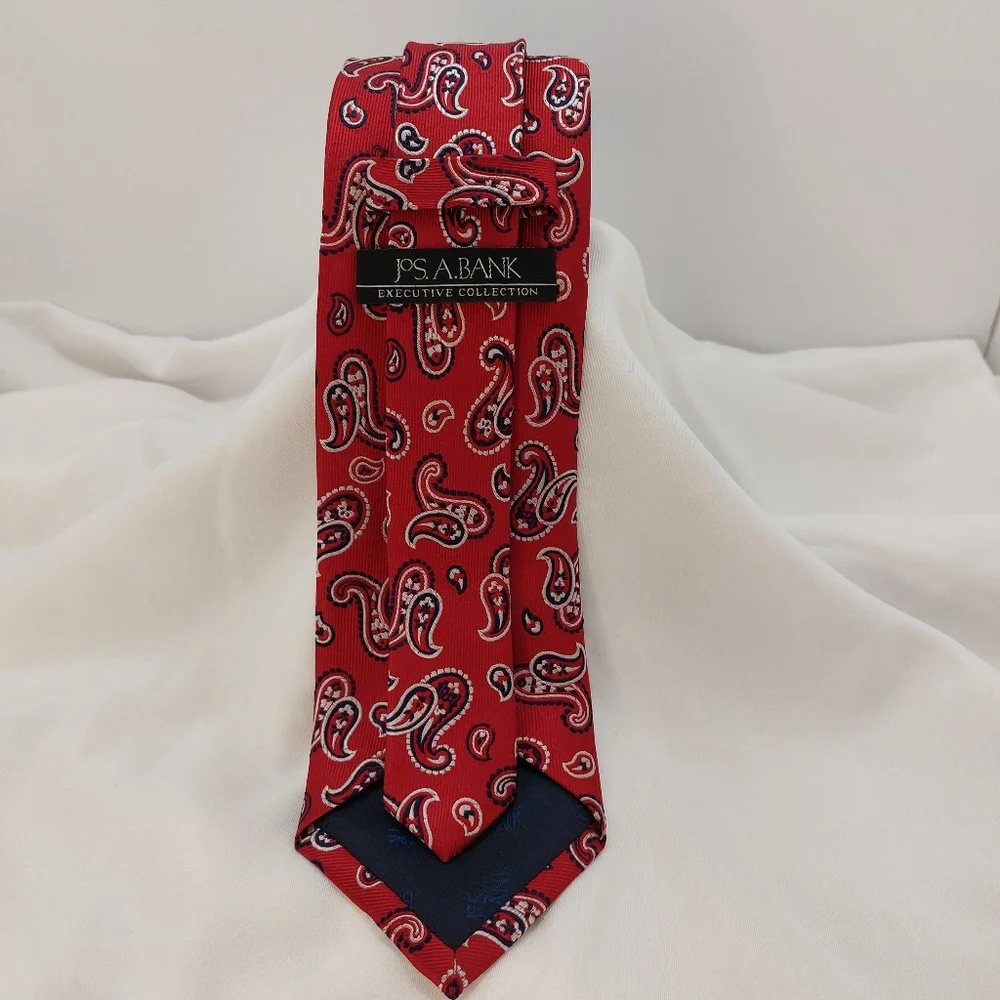 JOS. A. BANK Executive Collection Mens‎ 100% Silk Necktie PAISLEY Red/Navy EUC
